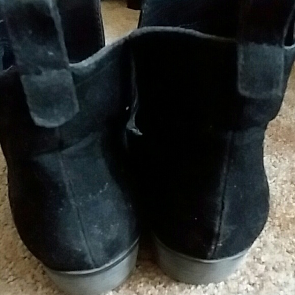 Booties - Picture 5 of 6